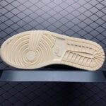 Air-Jordan-1-High-Retro-High-Shattered-Backboard-3-1.jpg