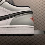 Air-Jordan-1-Low-Light-Smoke-Grey-01.jpg
