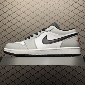 Air Jordan 1 Low Light Smoke Grey