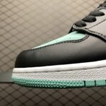 Air-Jordan-1-Low-Tropical-Twist-1.jpg