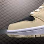 Air-Jordan-1-MID-Barely-Orange-01.jpg