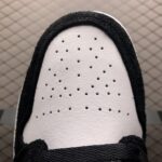 Air-Jordan-1-MID-Varsity-Purple-1.jpg