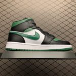 Air-Jordan-1-Mid-Pine-Green-One-Feet-01.jpg