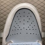 Air-Jordan-1-Mid-SE-Ice-Blue-2023.jpg