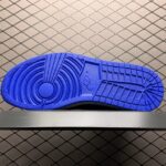 Air-Jordan-1-Noir-Bleu-1.jpg