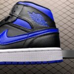Air-Jordan-1-Noir-Bleu-1.jpg