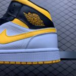 Air-Jordan-1-Noir-Jaune-1.jpg