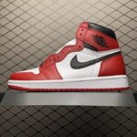 Air-Jordan-1-Retro-High-Chicago-2015.jpg