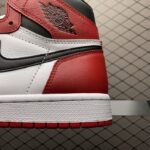 Air-Jordan-1-Retro-High-Chicago-2015.jpg