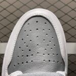 Air-Jordan-1-Retro-High-OG-Stealth-1.jpg