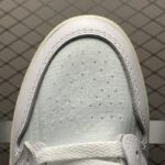 Air-Jordan-1-Retro-High-Off-White-White-1.jpg