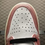 Air-Jordan-1-Retro-High-Trophy-Room-Chicago-1.jpg