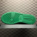 Air-Jordan-1-Retro-High-Vert-Noir-1.jpg