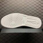 Air-Jordan-1-Retro-High-White-Snake-1.jpg