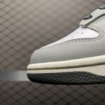 Dunk-Low-Light-Smoke-Grey-Womens-1.jpg