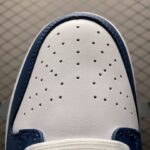 Dunk-Low-Valerian-Blue-1.jpg