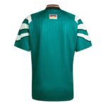 MAILLOT-ALLEMAGNE-EXTERIEUR-1996-1.jpg
