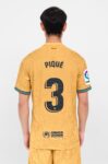 MAILLOT FC BARCELONE EXTERIEUR 2022-23 PIQUE