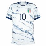 MAILLOT-ITALIE-EXTERIEUR-2023-2024-R.BAGGIO-1.jpeg