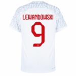 MAILLOT-POLOGNE-DOMICILE-COUPE-DU-MONDE-2022-LEWANDOWSKI-01.jpeg