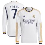 MAILLOT-REAL-MADRID-DOMICILE-2023-2024-MANCHES-LONGUES-Vini-Jr-1.jpg