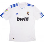 MAILLOT-RETRO-VINTAGE-REAL-MADRID-2010-2011-KAKA-1.jpg