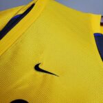 Maillot-Arsenal-exterieur-Retro-Vintage-1999-2000-01.jpg