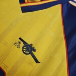 Maillot-Arsenal-exterieur-retro-vintage-1988-1989-1.jpg