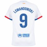 Maillot-Barca-2023-2024-Exterieur-Lewandowski-1.jpg