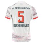 Maillot-Bayern-Munich-Exterieur-2025-2026-Beckenbauer-1.jpg