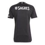 Maillot-Benfica-Exterieur-2023-2024-Match-1.jpg