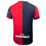 Maillot-Cagliari-Domicile-2024-2025-1.jpg