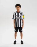 Maillot-Enfant-Newcastle-Domicile-2025-2026-1.jpg