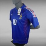 Maillot-Equipe-de-France-Retro-Vintage-Zidane-2002-1-1.jpg