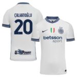 Maillot-Inter-Milan-Exterieur-2024-2025-Calhanoglu.jpg
