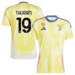 Maillot-Juventus-Exterieur-2024-2025-Thuram.jpg