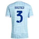 Maillot-Juventus-Exterieur-2025-2026-Bremer-1.jpg