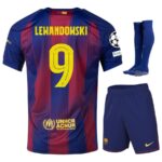 Maillot-Kit-Enfant-Barca-Domicile-2025-2026-Lewandowski-UCL.jpg