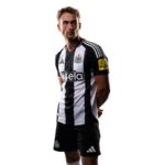 Maillot-Match-Newcastle-Domicile-2024-2025.jpg