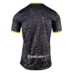 Maillot-Norwich-City-Exterieur-2024-2025.jpg