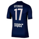 Maillot-PSG-Domicile-2025-2026-Vitinha-1.jpg
