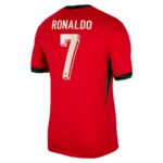 Maillot-Kit-Enfant-Portugal-Domicile-Euro-2024-Ronaldo-1.jpg
