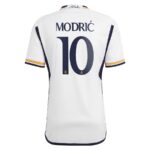 Maillot-Real-Madrid-Domicile-2023-2024-Modric-1.jpg