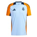 Maillot-Real-Madrid-Pre-Match-2024-2025-Trio-1.jpg
