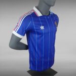 Maillot-Retro-Vintage-Equipe-de-France-1982-1-1.jpg