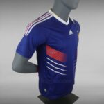 Maillot-Retro-Vintage-Equipe-de-France-2009-10-1-1.jpg