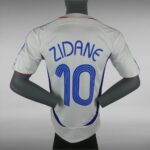 Maillot-Retro-Vintage-Equipe-de-France-ZIDANE-2006-1-1.jpg