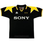 Maillot-Retro-Vintage-Juventus-Third-1995-97-01.jpg