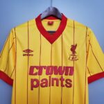 Maillot-retro-vintage-Liverpool-Exterieur-1984-1.jpg