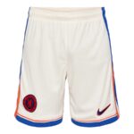 Short-Chelsea-Exterieur-2024-2025.jpg